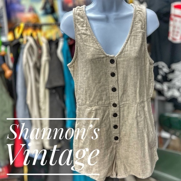 Madewell Pants - MADEWELL sz 10 V-Neck Button-Down Romper A22